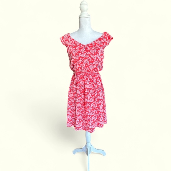 Kaileigh Rebecca Floral Dress with Flutter Sleeves Coral Size XSP - Picture 1 of 4